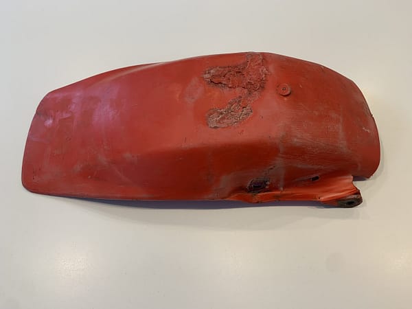 1982 HONDA Cr80 Rear Fender – OEM 80100-GC4-000ZA (red)