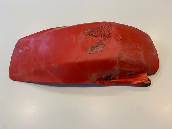 1982 HONDA Cr80 Rear Fender – OEM 80100-GC4-000ZA (red)